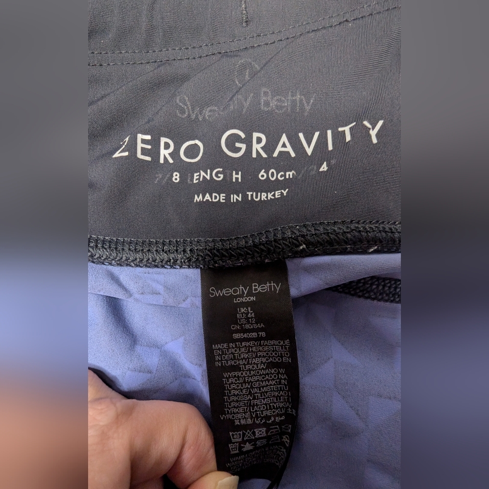 Sweaty Betty L (US 12) Zero Gravity 7/8 Length Black with Light Blue Geometric - Picture 5 of 14